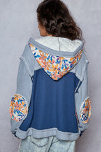 Load image into Gallery viewer, POL Color Block Mixed Media Jacket in Indigo
