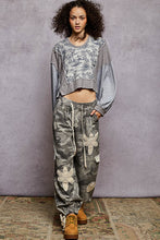 Load image into Gallery viewer, POL CROPPED Mix n Match Hooded Top in Heather Grey
