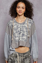 Load image into Gallery viewer, POL CROPPED Mix n Match Hooded Top in Heather Grey
