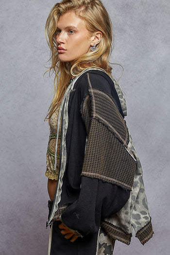 POL OVERSIZED Thermal Knit and Print Knit Jacket in Black