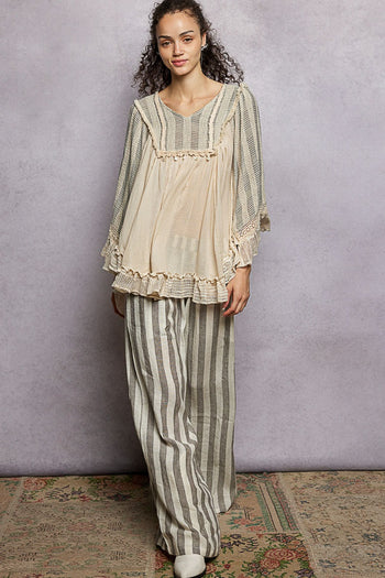 POL Loose Fit Top with Lace Trim in Natural