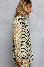 Load image into Gallery viewer, POL Contrasting Animal Print Top in Cream Zebra Multi
