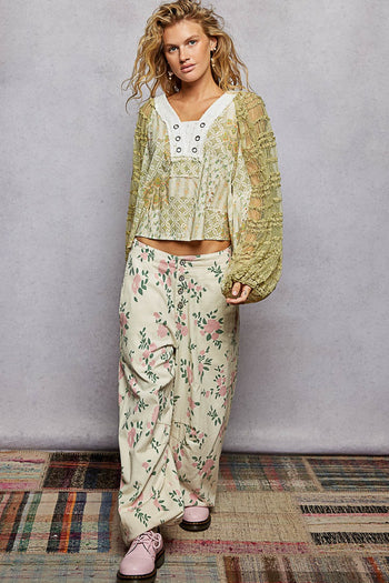 POL Printed Balloon Sleeve Cropped Top in Sage