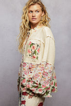 Load image into Gallery viewer, POL Contrasting Ribbed Knit and Floral Top in Natural
