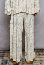 Load image into Gallery viewer, POL Floral Gauze Patch Pants in Cream
