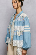 Load image into Gallery viewer, POL A-Line Denim Jacket with Mixed Details in Light Denim
