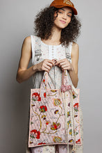 Load image into Gallery viewer, POL Striped Trim Quilted Tote Bag in Sand
