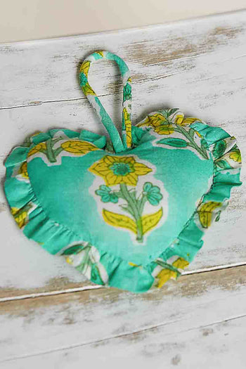 POL Floral Heart Quilted Charm in Mint