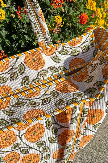 POL Quilted Jumbo Woven Tote in Honey Floral
