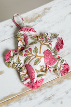 Load image into Gallery viewer, POL Quilted Star Charm in Ivory
