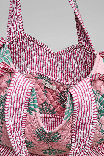 POL Ruffle Trim Quilted Heart Tote Bag in Pink Multi