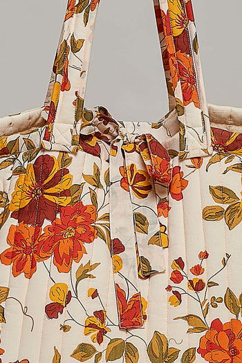 POL Jumbo Quilted Cotton Drawstring Tote Bag in Cream Multi