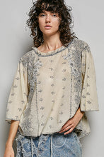 Load image into Gallery viewer, POL Artisan Embroidered Relaxed Blouse in Pale Grey
