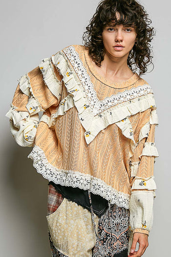 POL Textured Knit Top with Ruffle Detailed Mixed Lace in Peach Jam