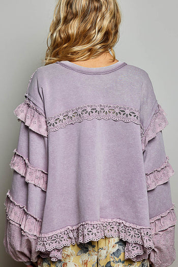 POL Knit Top with Ruffle Detailed Mixed Lace in Powder Lilac