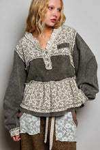 Load image into Gallery viewer, POL Vintage Washed Floral Gauze Balloon Sleeve Top in Olive/Natural
