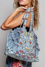 Load image into Gallery viewer, POL Denim Tote Bag With Embroidered Details in Denim
