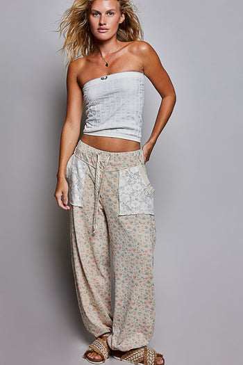 POL Knit Floral and Lace Detailed Joggers in Floral Multi