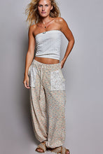 Load image into Gallery viewer, POL Knit Floral and Lace Detailed Joggers in Floral Multi
