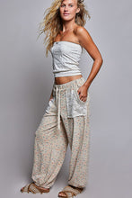 Load image into Gallery viewer, POL Knit Floral and Lace Detailed Joggers in Floral Multi
