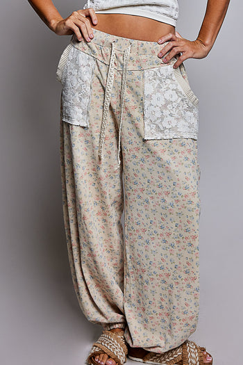 POL Knit Floral and Lace Detailed Joggers in Floral Multi