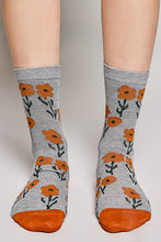 Load image into Gallery viewer, POL Mixed Print Colorblock Crew Socks
