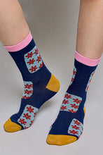 Load image into Gallery viewer, POL Assorted Floral Print Crew Socks
