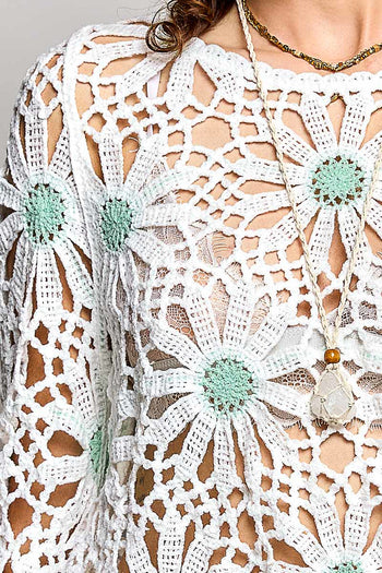POL Flower Knit Crochet Top in Off White/Mint