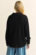 Load image into Gallery viewer, Davi &amp; Dani Textured Knit Button Down Top in Black
