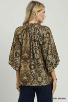 Umgee Abstract Print Balloon Sleeve Top in Moss Brown