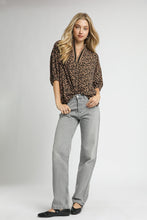 Load image into Gallery viewer, Umgee Leopard Jacquard Top in Latte
