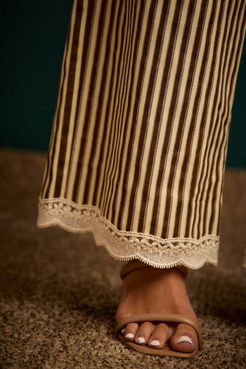 So Me Twill Stripe Banding Waist Lace Trim Hem Pants in Brown/Ivory