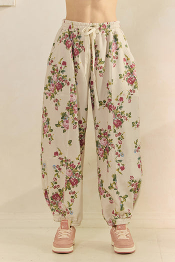 Veveret Printed French Terry Knit Joggers in Floral