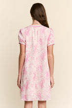 Load image into Gallery viewer, J.nna Floral Print Mini Dress in Orchid Berry
