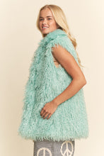 Load image into Gallery viewer, Davi &amp; Dani Shaggy Faux Fur Vest in Mint
