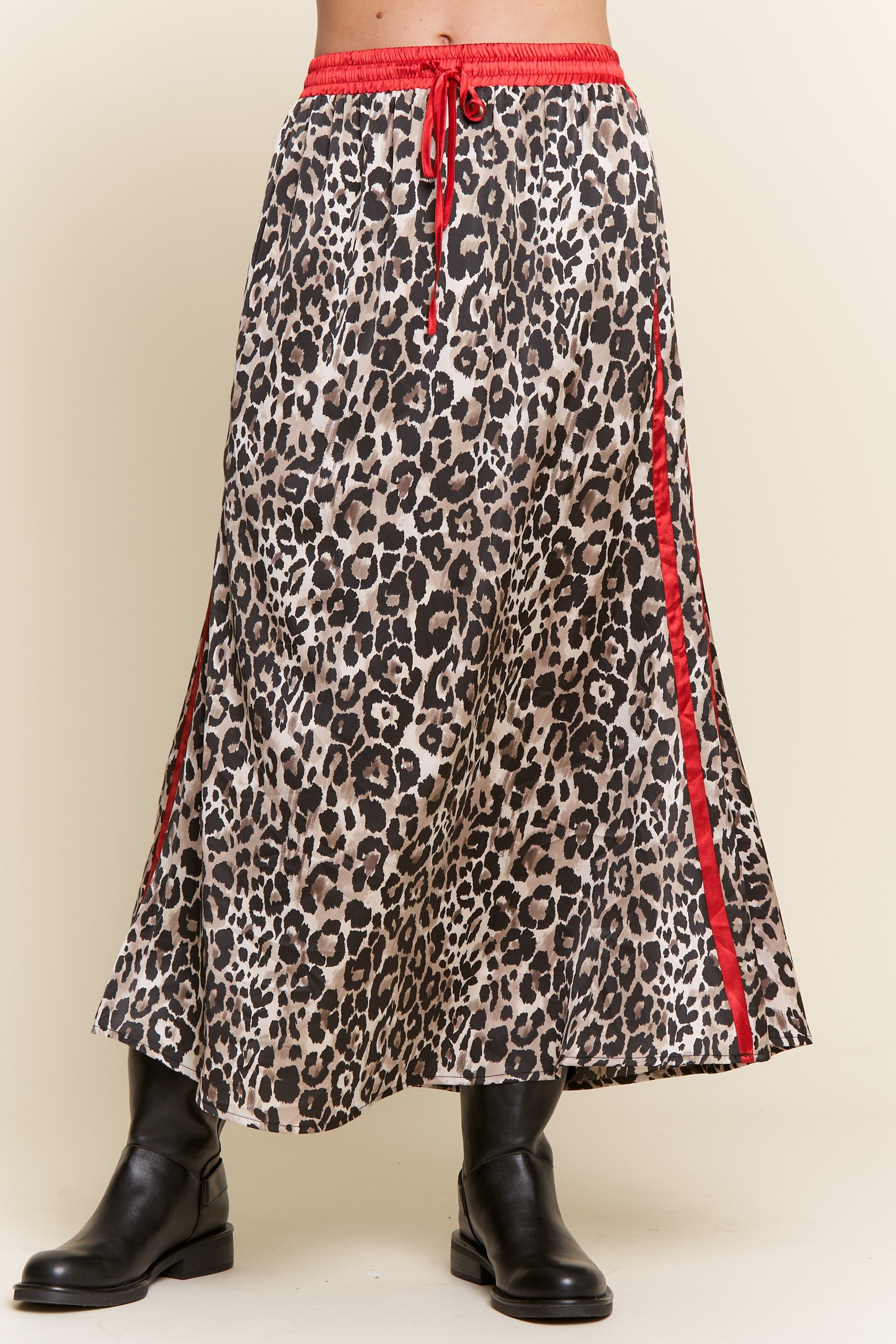 J.nna Leopard Print Satin Mini Skirt with Contrasting Stripes in