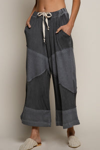 POL Contrasting Fabric Culottes Pants in Black Pants POL Clothing   