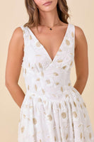 Main Strip 3D Floral Textured Fabric Midi Dress in White