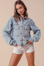 Load image into Gallery viewer, So Me Vintage Acid Washed Button Down Top in Denim

