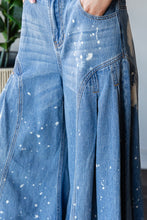 Load image into Gallery viewer, Oli &amp; Hali Wide Leg Splatter Denim Jeans in Blue
