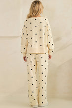 Load image into Gallery viewer, Veveret Charming Polka Dot Lounge Set in Cream/Black
