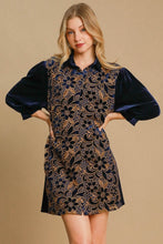 Load image into Gallery viewer, Umgee Velvet Lace Mini Dress in Navy
