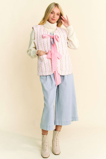 Davi & Dani Padded Quilted Floral Print Vest with Bow Tie Front in Pink