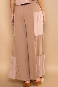 POL Contrasting Ribbed Knit Fabric Pants in Milk Chocolate