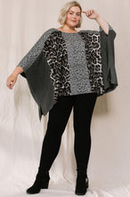 Load image into Gallery viewer, Oddi OVERSIZED Color Block Mixed Animal Print Top in Grey
