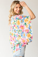 Load image into Gallery viewer, First Love Floral Print Button Down Top in Multi
