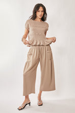 Load image into Gallery viewer, Davi &amp; Dani Solid Color Top and Pants Set in Sand
