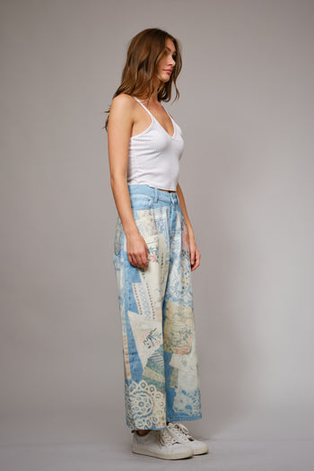 Blue B Patch Print Barrel Leg Jeans in Light Denim