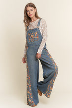 Load image into Gallery viewer, J.nna Contrasting Denim and Floral Overalls in Floral Denim

