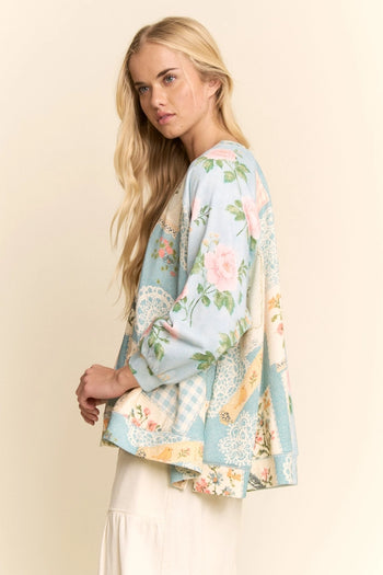 Davi & Dani Vintage Print Knit Top in Blue Combo